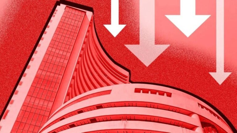 Markets decline in early trade amid unabated foreign fund outflows