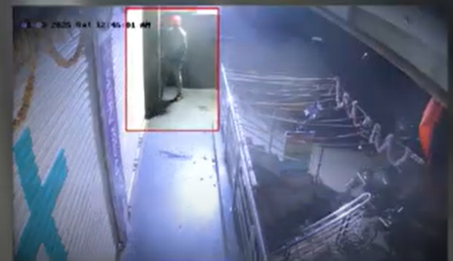 Bengaluru | Hair-Raising Heist: 400 kg Valued at Rs 25 Lakh Stolen from Warehouse 1 Bengaluru | Hair-Raising Heist: 400 kg Valued at Rs 25 Lakh Stolen from Warehouse