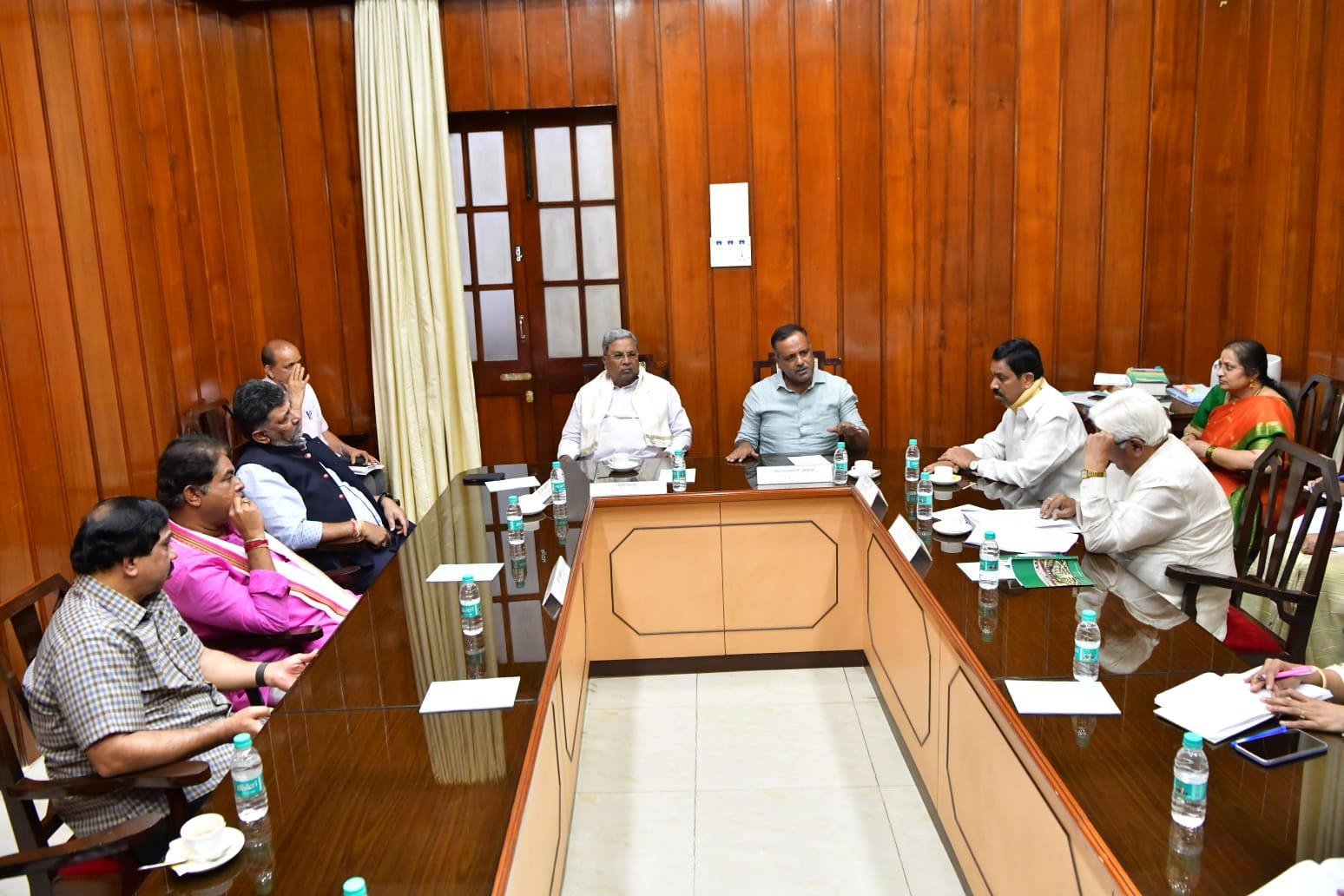 Karnataka Speaker Revokes Suspension of 18 BJP MLAs, Says Incident Was a "Moment of Heightened Emotions" 1 Karnataka Speaker Revokes Suspension of 18 BJP MLAs, Says Incident Was a "Moment of Heightened Emotions"