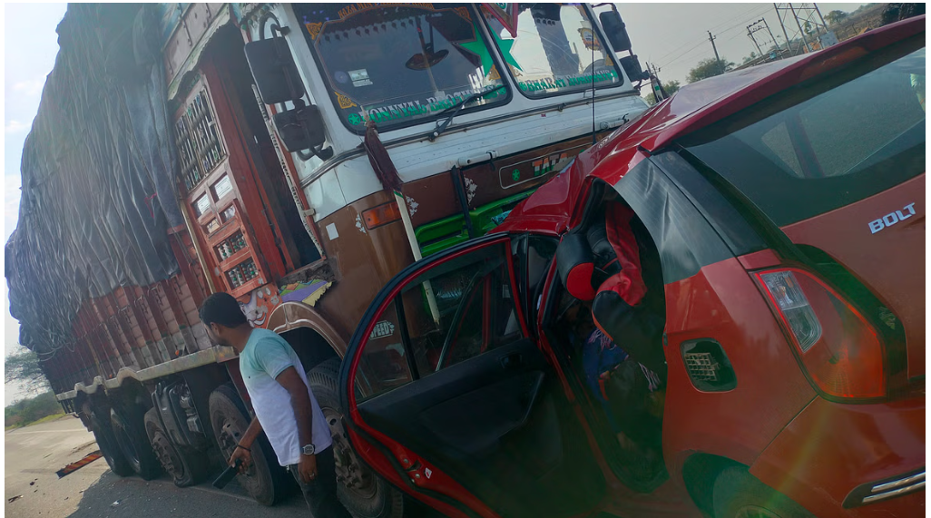 Five Lives Lost in Horrific Hubballi Road Accident