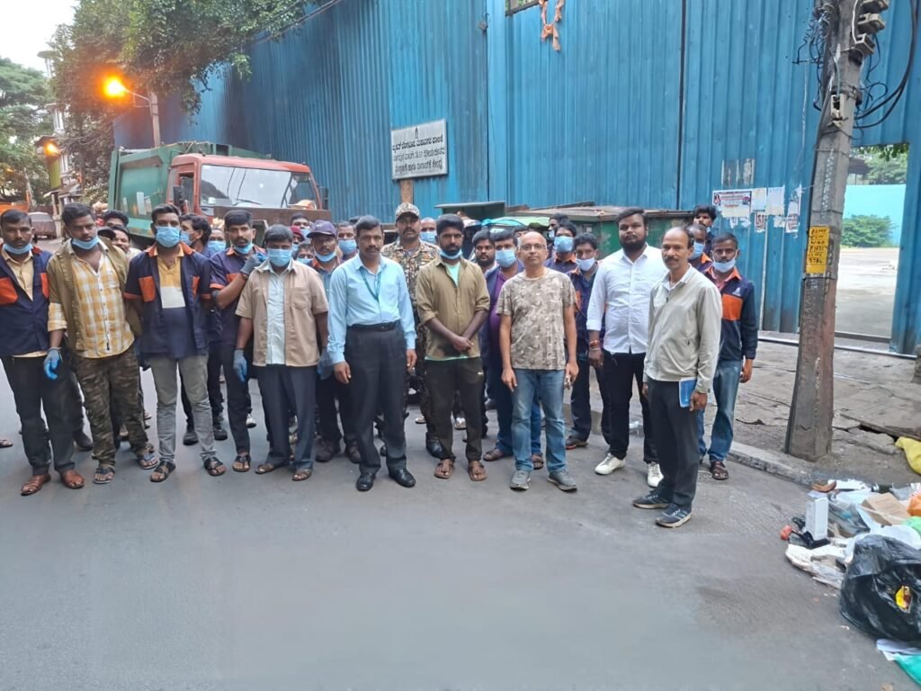 Strict Supervision and Door-to-Door Waste Segregation Boost Auto-Tipper Attendance to 95%, Says BSWML CEO Kareegowda 2 Strict Supervision and Door-to-Door Waste Segregation Boost Auto-Tipper Attendance to 95%, Says BSWML CEO Kareegowda