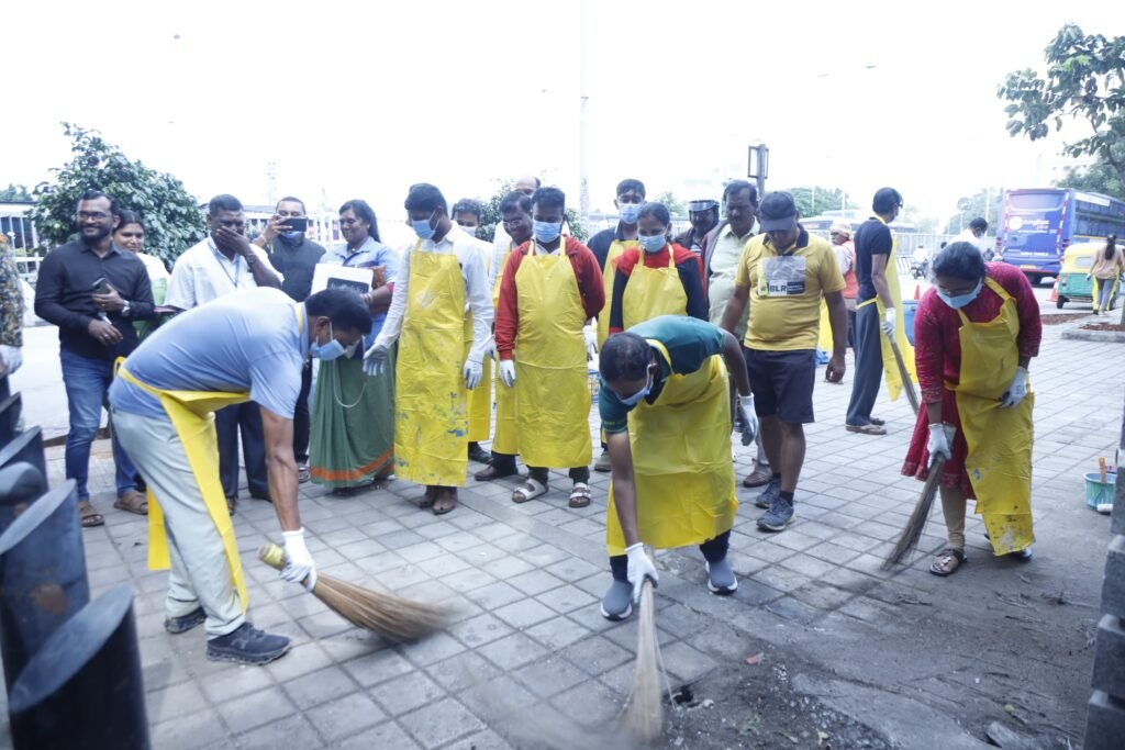 Bengaluru Central Commissioner Rajendra Chollan Leads by Example: Cleans Majestic Footpaths, Launches Model Pedestrian Path Campaign