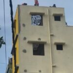 Bengaluru South City Corporation Orders Demolition of Cracked Illegal Building in Jakkasandra, Owner Initiates Safe Removal