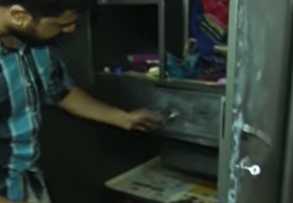 Bengaluru Shock: Burglar Steals Gold, Silver and Cash Worth ₹45 Lakh in Bagalagunte, Police Alert Residents
