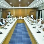 No Cabinet Reshuffle Talk at CM Siddaramaiah’s Dinner Meet — Focus on Bihar Poll Strategy and Development Funds