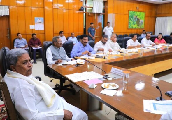 Temporary Break for Karnataka Survey Till October 23; Work to Resume and Conclude by October 31 — Decision Taken in CM Siddaramaiah’s Review Meeting
