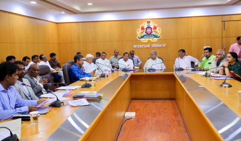 CM Siddaramaiah Directs Officials to Ensure Fair Implementation of SC Internal Reservation Policy 8 CM Siddaramaiah Directs Officials to Ensure Fair Implementation of SC Internal Reservation Policy