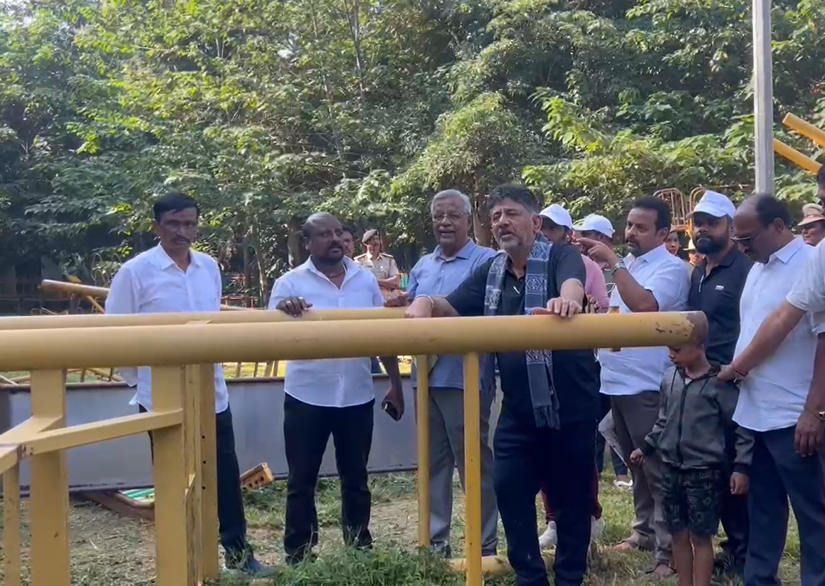 Deputy CM D.K. Shivakumar Promises Reinstallation of Jayaprakash Narayan Statue at JP Park, Vows Swift Action on Civic Issues 1 Deputy CM D.K. Shivakumar Promises Reinstallation of Jayaprakash Narayan Statue at JP Park, Vows Swift Action on Civic Issues