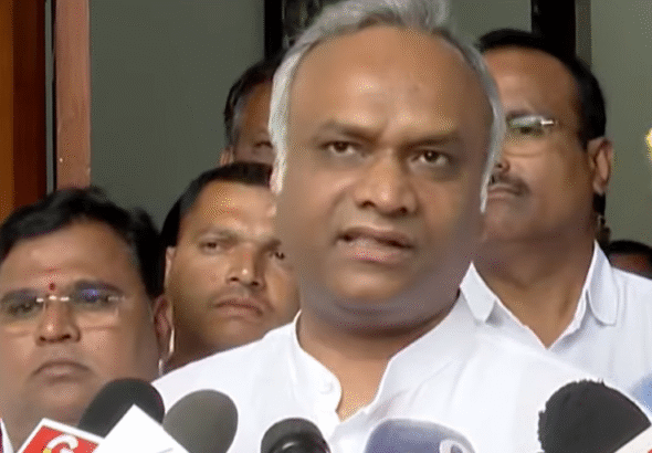 “Threat Calls, Public Debates, and the RSS Ban Row: Priyank Kharge vs BJP Turns into a Political Showdown”