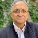 Historian Ramachandra Guha Selected for Karnataka’s 2025 Mahatma Gandhi Seva Award