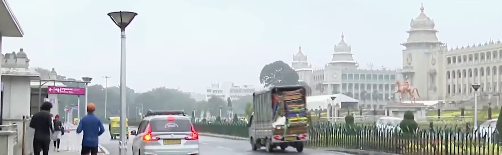 Bengaluru Shivers: Ditva Cyclone Brings Week-Long Cold Wave, Rain Alert Till Tuesday, Temperature Drops to 19°C