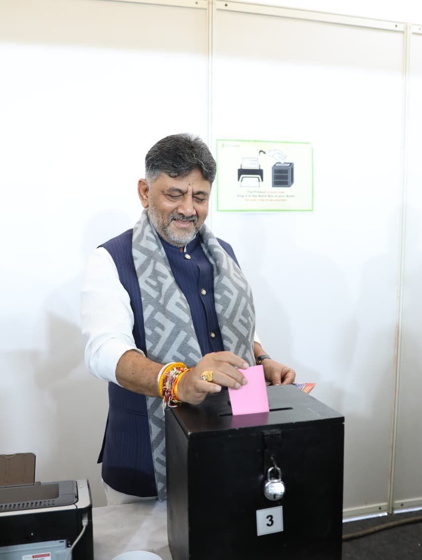 DyCM D.K. Shivakumar Vows to Retain IPL Matches at Chinnaswamy Stadium After Safety Concerns