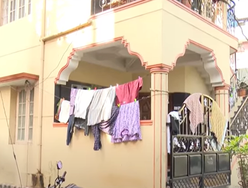 Petrol Attack in Bengaluru: Mother Burnt for Rejecting Daughter’s Marriage 2 Petrol Attack in Bengaluru: Mother Burnt for Rejecting Daughter’s Marriage