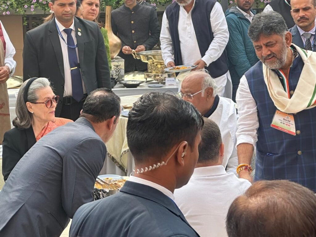 ‘It Was Only a Courtesy Visit’: DK Shivakumar Dismisses Speculation After Meeting Sonia, Rahul Gandhi in Delhi 2 ‘It Was Only a Courtesy Visit’: DK Shivakumar Dismisses Speculation After Meeting Sonia, Rahul Gandhi in Delhi