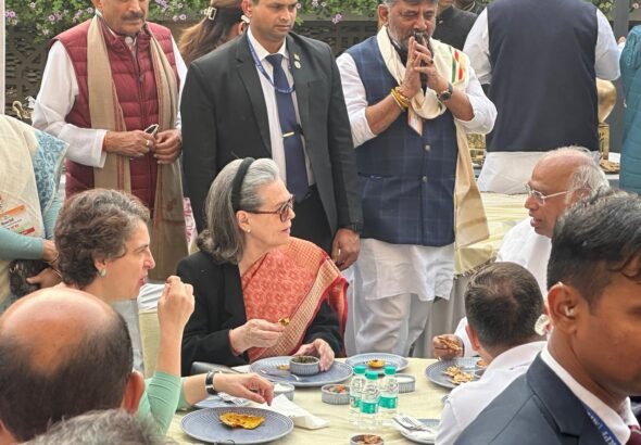 ‘It Was Only a Courtesy Visit’: DK Shivakumar Dismisses Speculation After Meeting Sonia, Rahul Gandhi in Delhi