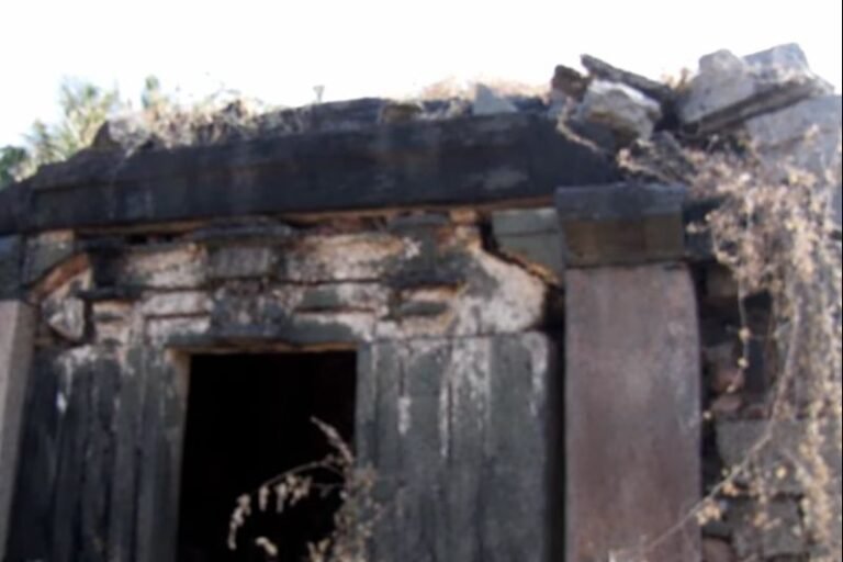 Renewed Treasure Hunting Fears as Miscreants Dig Near Ancient Basaveshwara Temple in Lakkundi