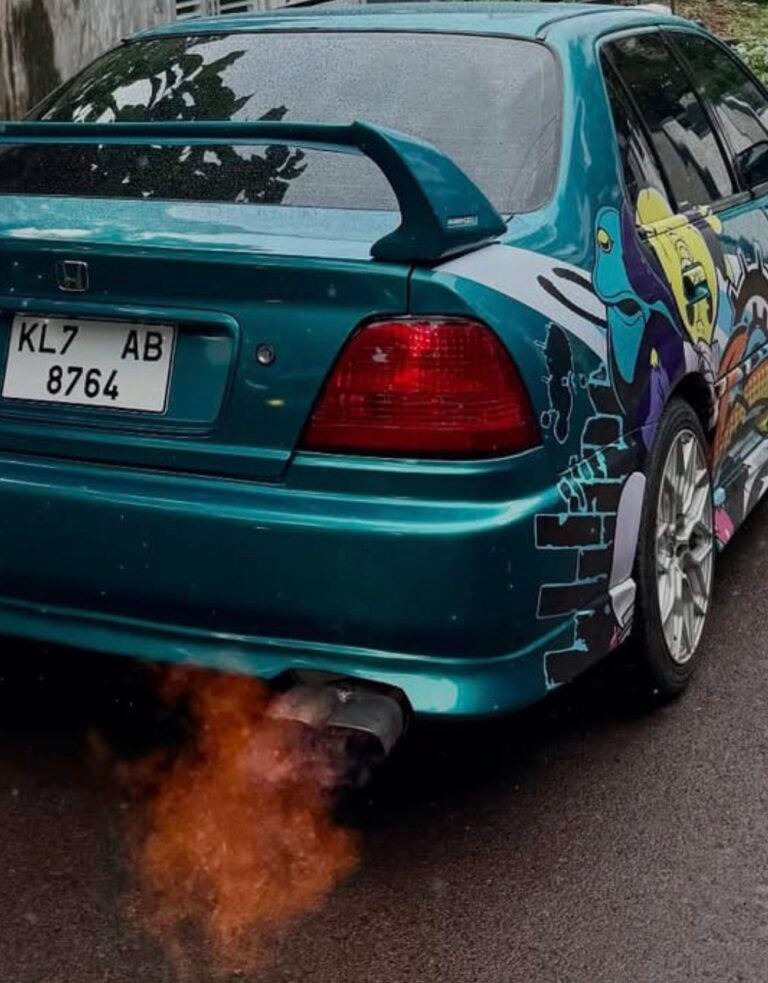 Flames on Bengaluru Road! Student Fined ₹1.11 Lakh for Fire-Spitting Car, Vehicle Seized