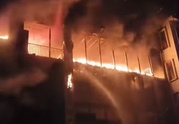 Hubballi Metro Mall Fire: Massive Blaze Engulfs Five-Storey Building, No Casualties