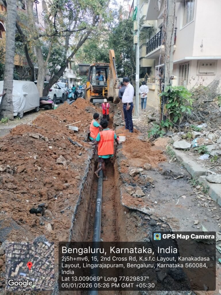 Robotic Tech Cracks Lingrajapuram Water Crisis in Hours, 40-Year-Old Rusted Pipe to Be Replaced