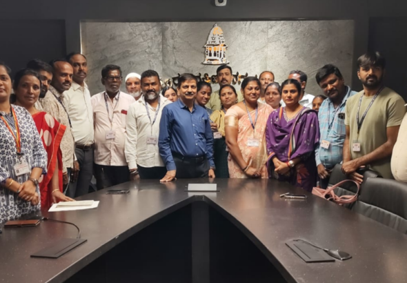 Street Vendors Get Legal Shield: 3,802 ID Cards Rolled Out in Bengaluru South